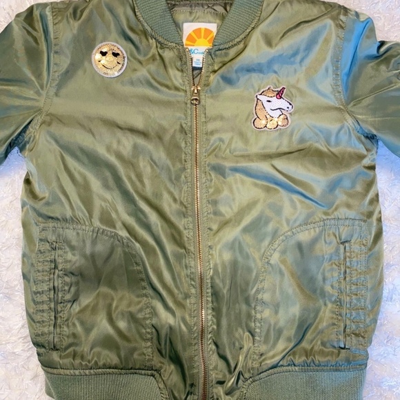 C&C California girls size 14 Olive green jacket with patches - Picture 3 of 7